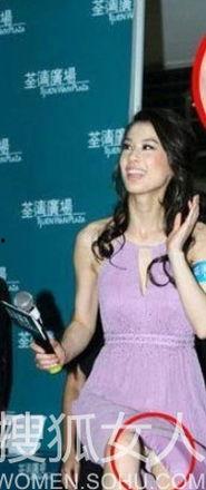 黄圣依露内裤图片,内裤意外露馅,网友热议