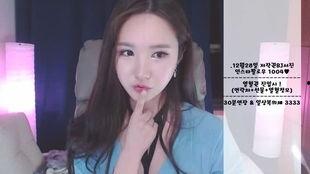 韩国女主播青草 手机,手机直播背后的璀璨星途